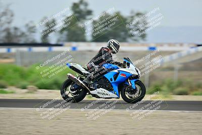 media/Apr-18-2025-TrackDaz (Fri) [[45f5874c44]]/C Group/Session 1 (Turn 7)/